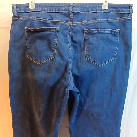 EVRI High Rise Skinny Stretch Jeans 22 Women's Long Dark Wash - Picture 3 of 6